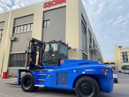 15 ton electric forklift 4