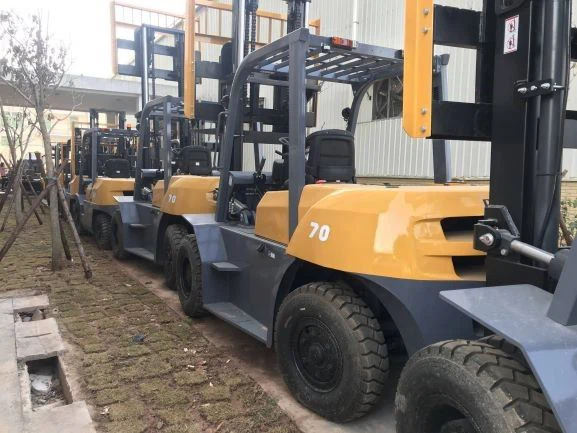 7 Ton Forklift Engine Chaochai Work For Marble Stone Factory Lift Height 5 Meter Mast 3 Stage